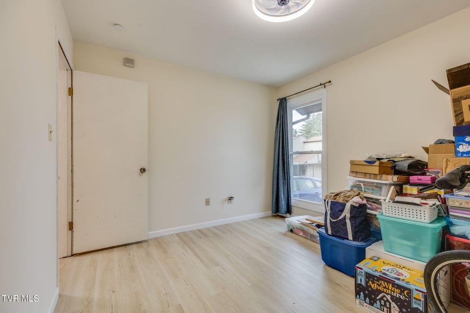 Photo #15: 780 Hamilton Road