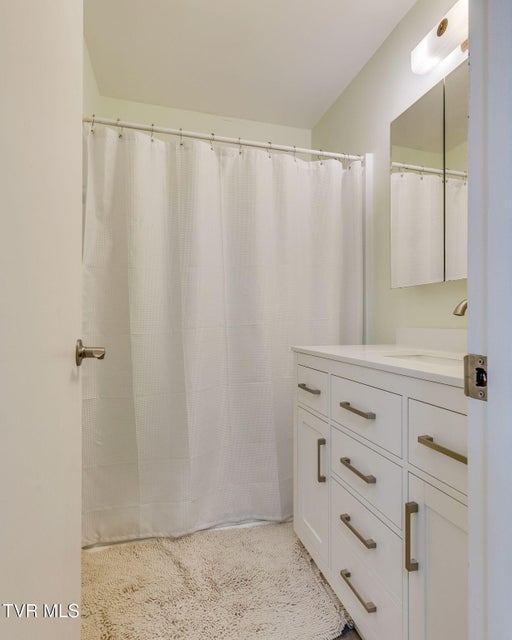 Photo #16: 780 Hamilton Road