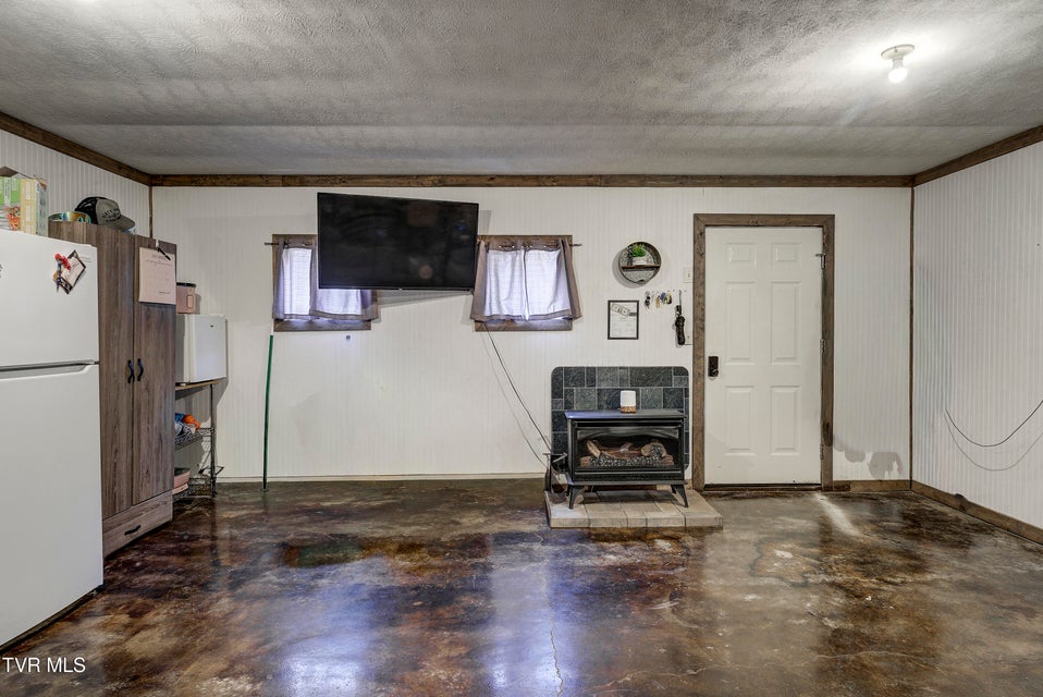 Photo #35: 257 Cripple Creek Loop