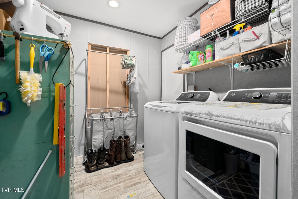 Photo #33: 326 Grindstaff Road