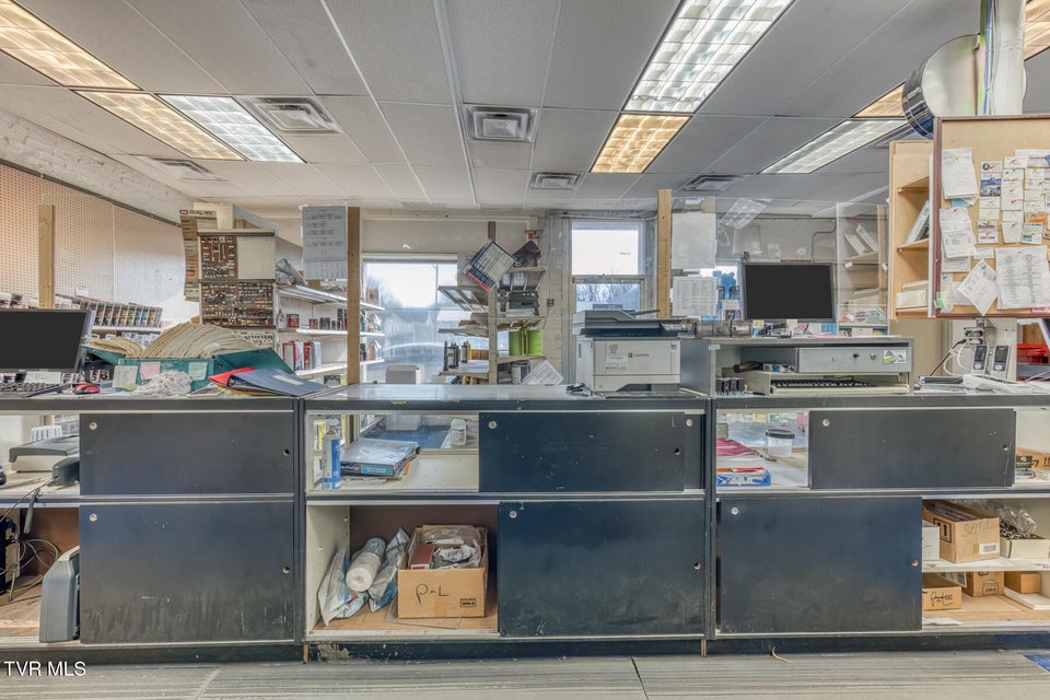 Photo #10: 256 Main Street