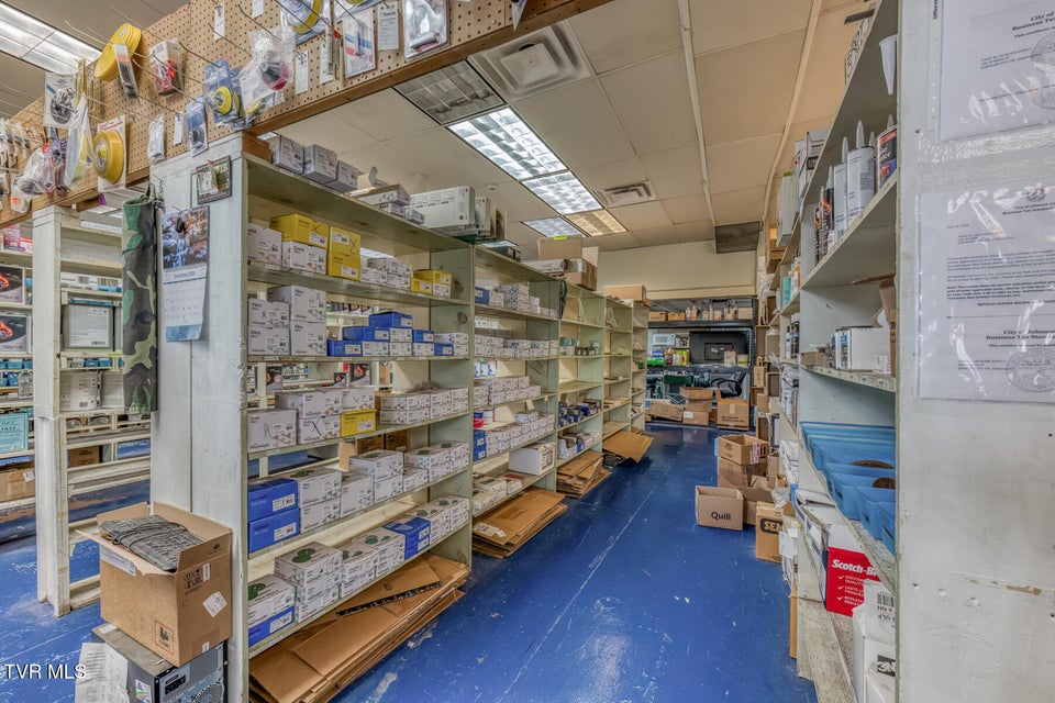 Photo #13: 256 Main Street