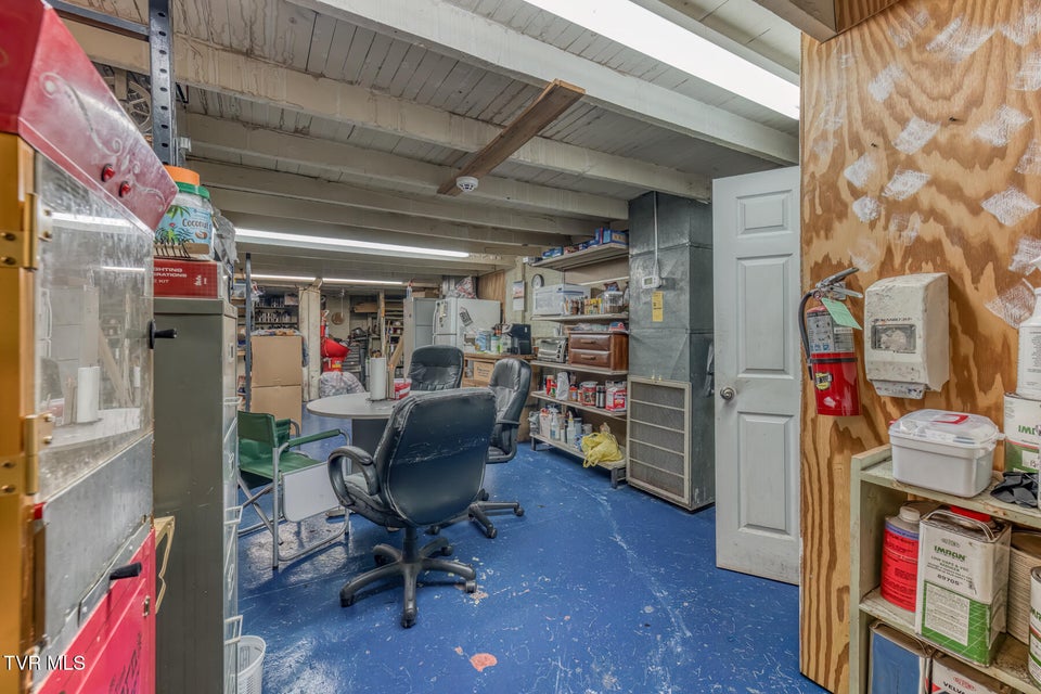 Photo #16: 256 Main Street