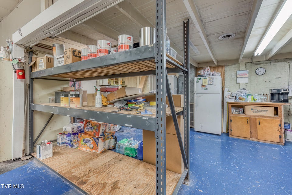 Photo #23: 256 Main Street