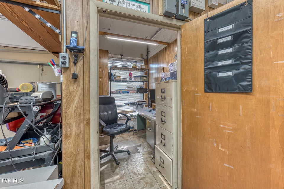 Photo #26: 256 Main Street