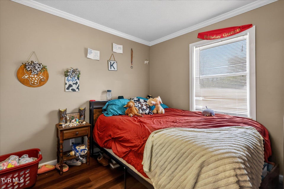 Photo #18: 146 Circleview Drive