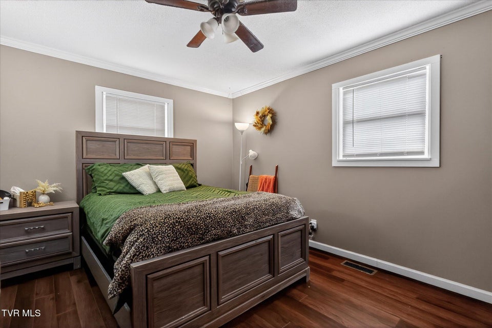 Photo #22: 146 Circleview Drive