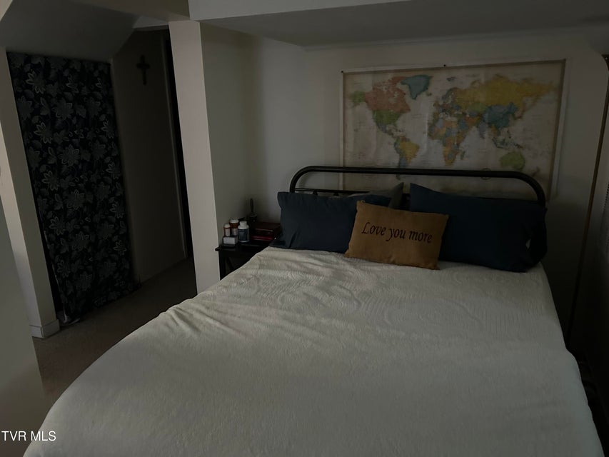 Photo #9: 610 Reno Street