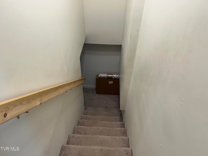 Photo #18: 610 Reno Street