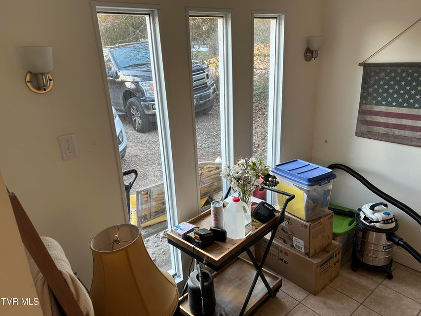 Photo #24: 610 Reno Street