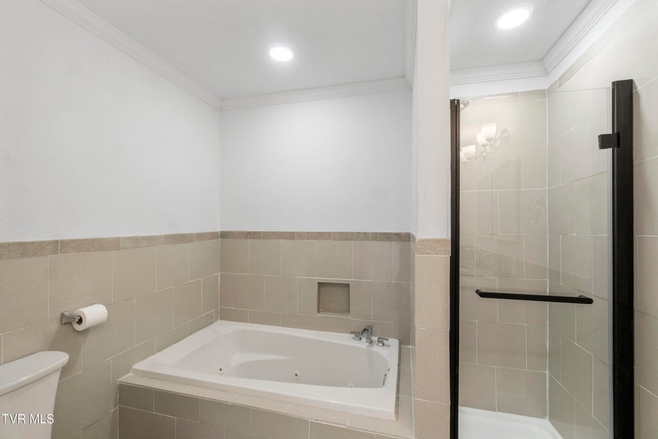 Photo #2: 129 Ridgeway Avenue