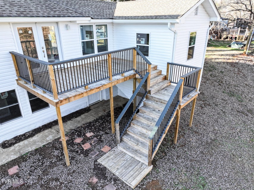 Photo #21: 129 Ridgeway Avenue