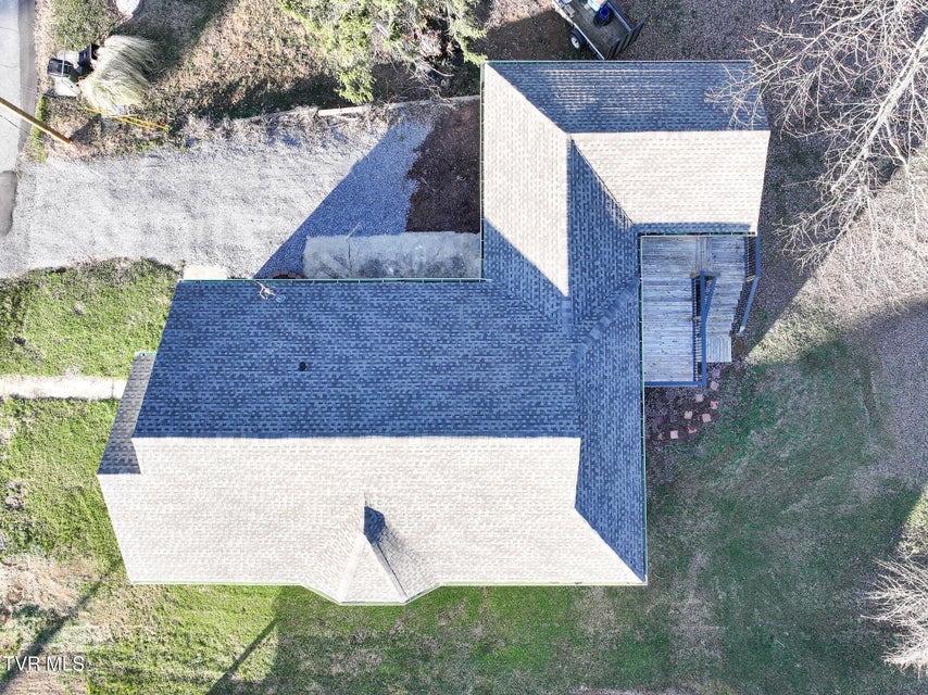 Photo #23: 129 Ridgeway Avenue