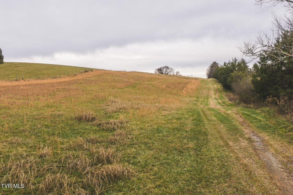 Photo #45: 6975 Saint Clair Road