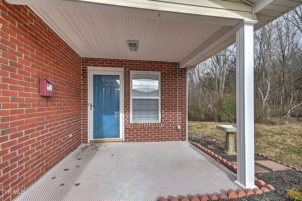 Photo #9: 910 Cornerstone Court