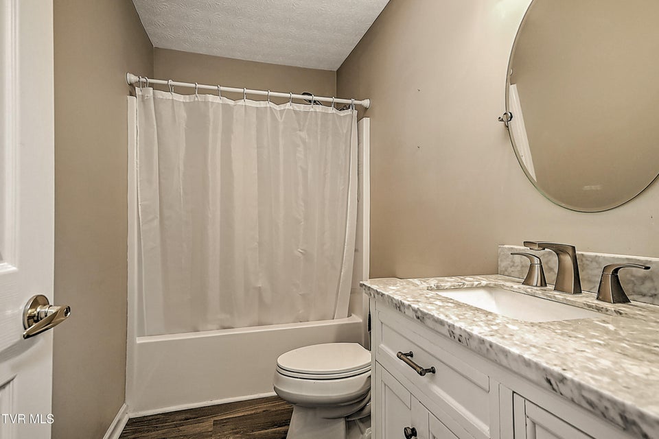 Photo #24: 910 Cornerstone Court