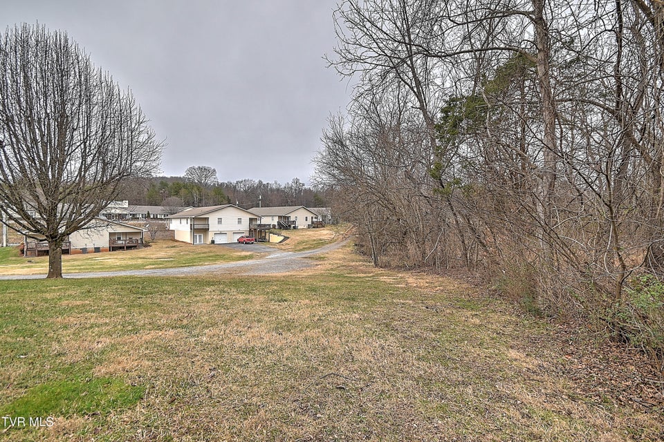 Photo #41: 910 Cornerstone Court