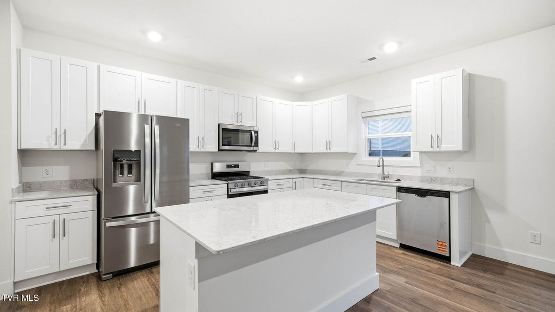 Photo #4: 439 Rock Springs Road 