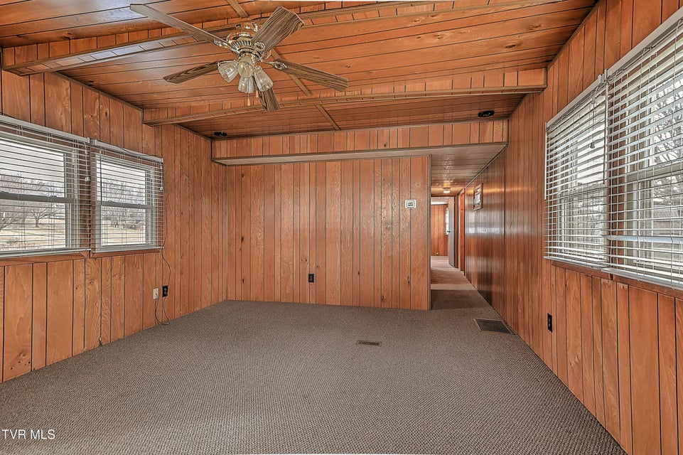 Photo #8: 1031 Rogan Street