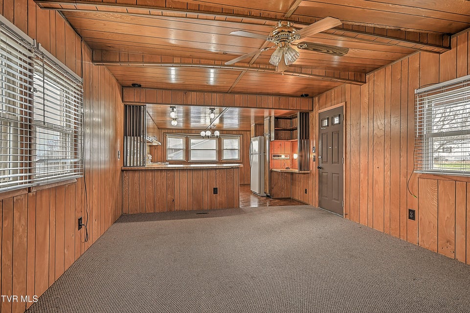 Photo #9: 1031 Rogan Street