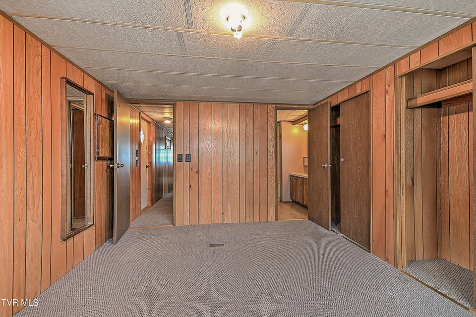 Photo #21: 1031 Rogan Street