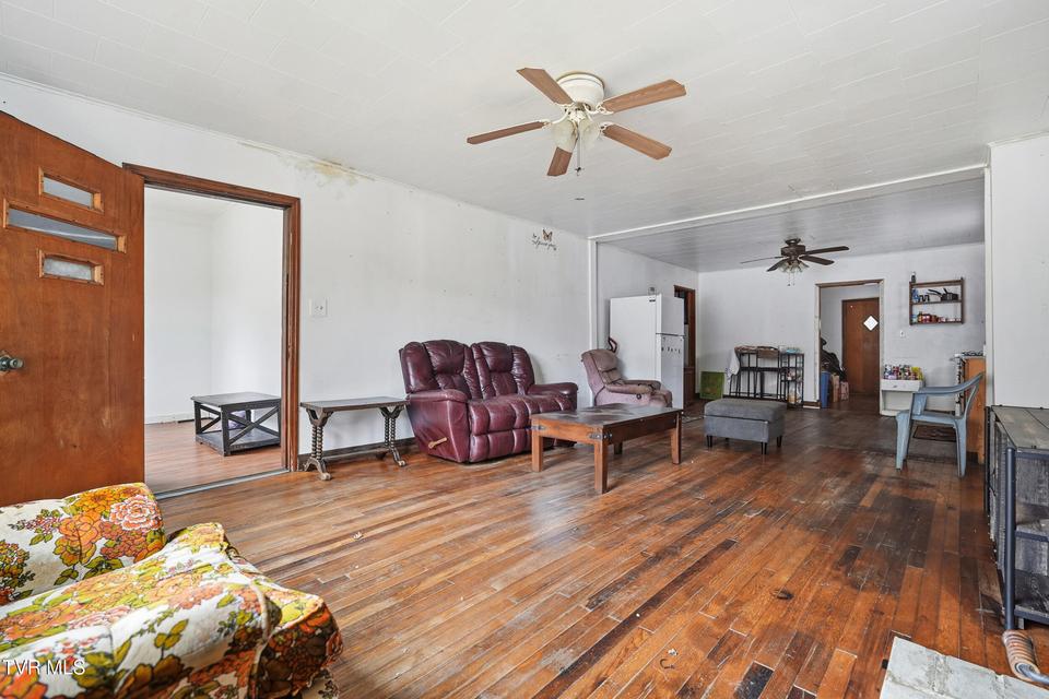 Photo #6: 124 Clinchco Main Street