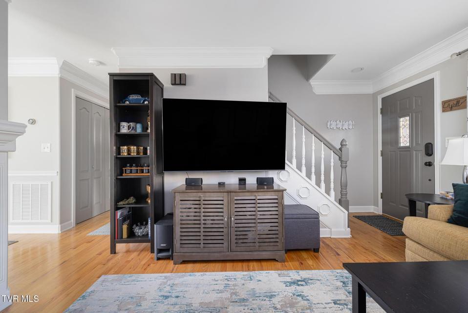 Photo #7: 16 Taylor Ridge Court