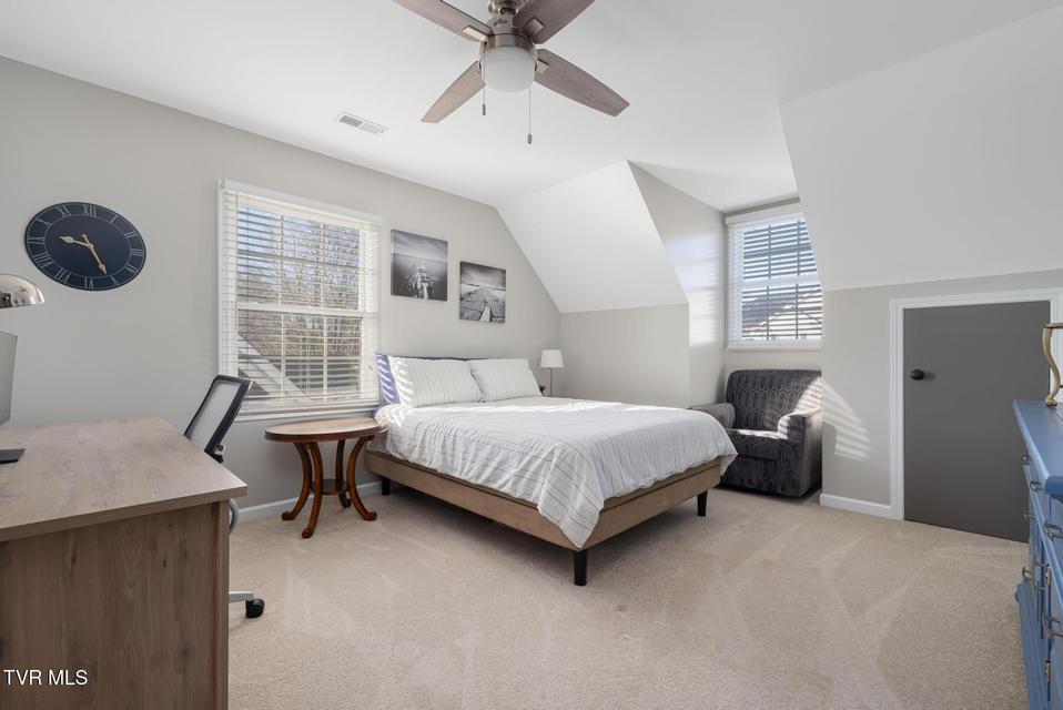 Photo #26: 16 Taylor Ridge Court