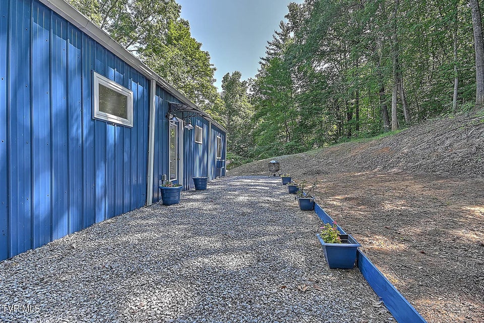 Photo #6: 3 Overlook Court