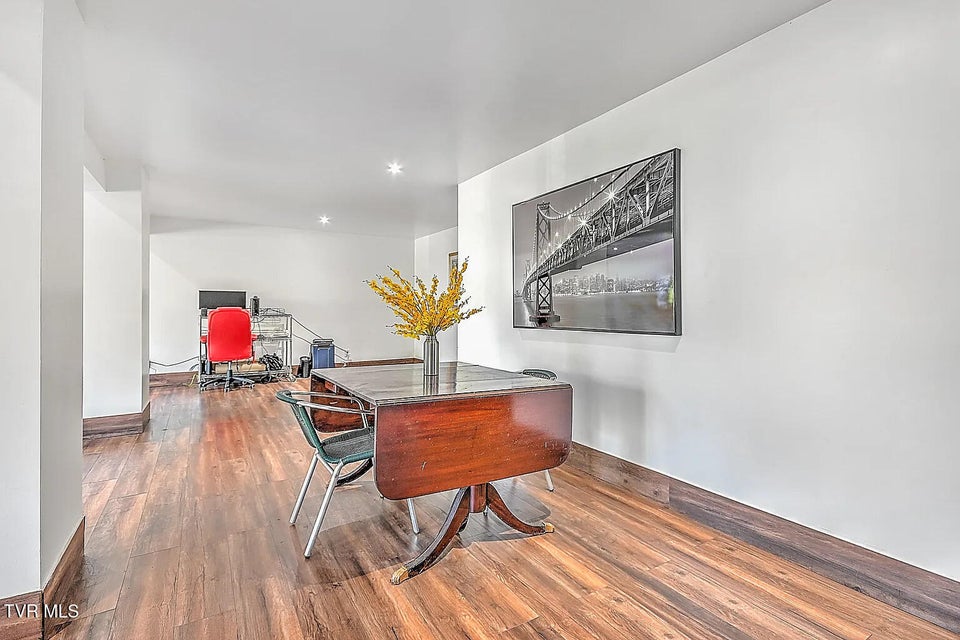 Photo #21: 3 Overlook Court