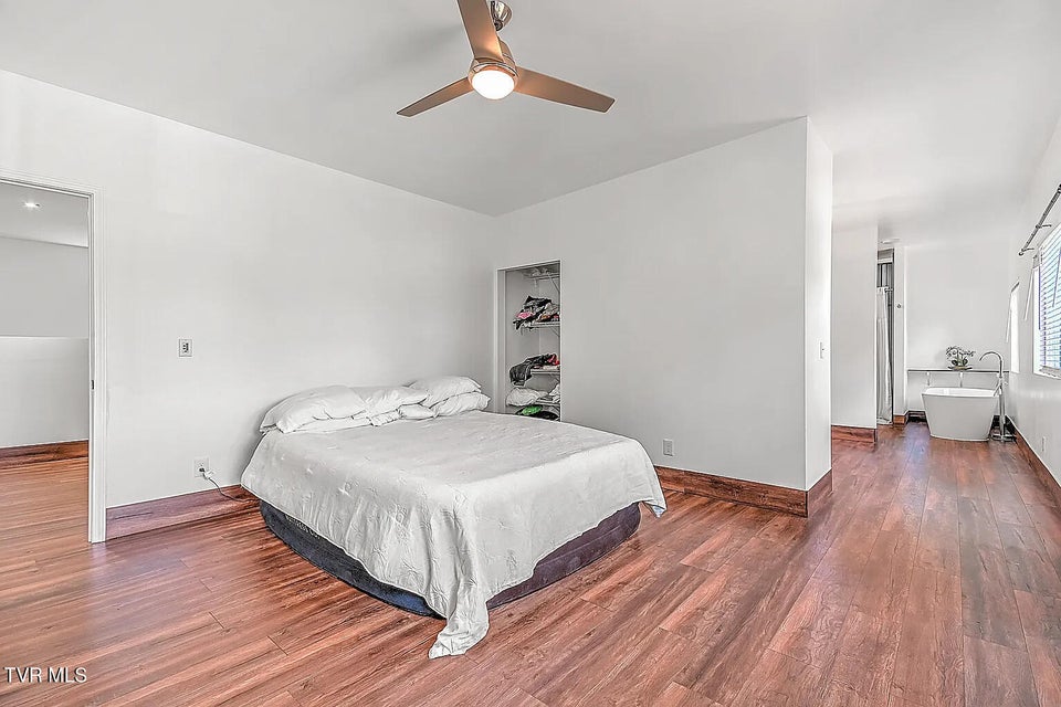 Photo #46: 3 Overlook Court