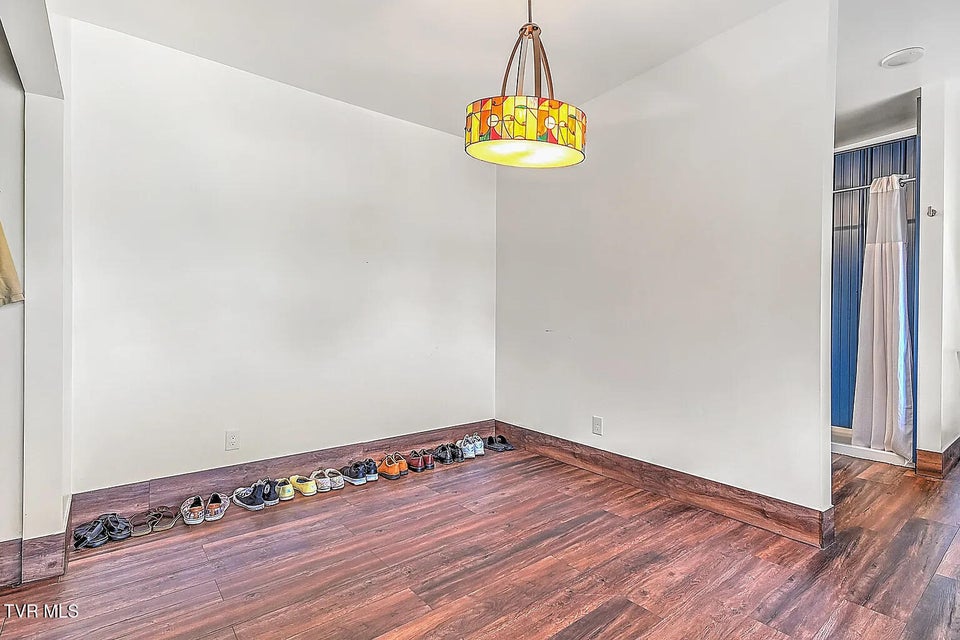 Photo #48: 3 Overlook Court