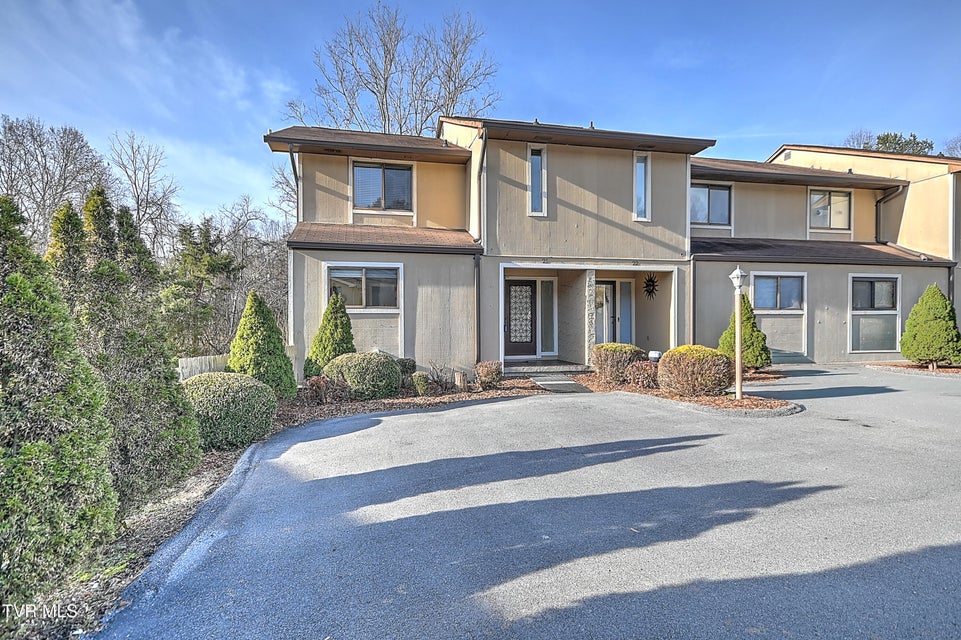 Photo #3: 605 Redstone Drive