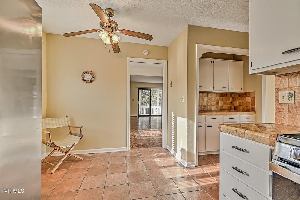 Photo #13: 605 Redstone Drive