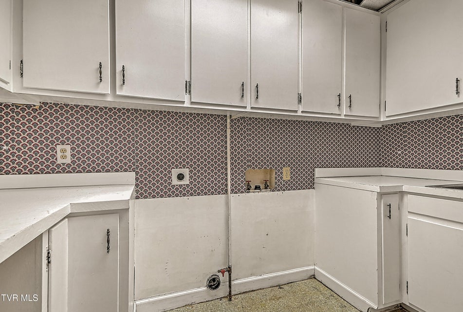 Photo #25: 605 Redstone Drive