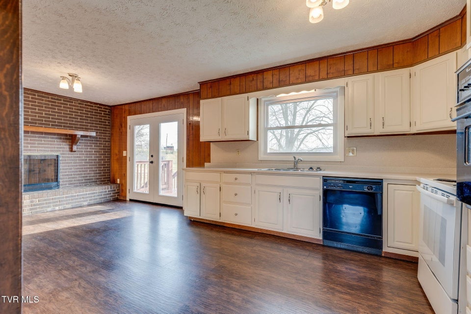 Photo #10: 485 Old Hickory Circle