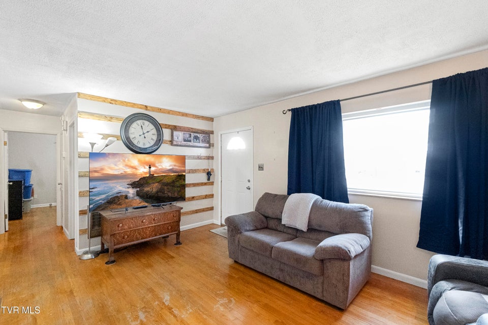 Photo #6: 616 Haun Drive