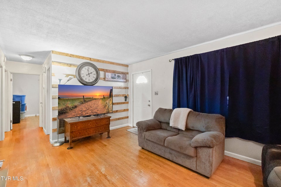 Photo #7: 616 Haun Drive