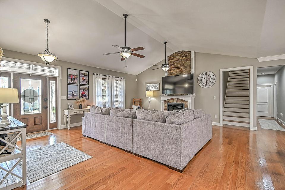 Photo #13: 19796 Spur Strap Road