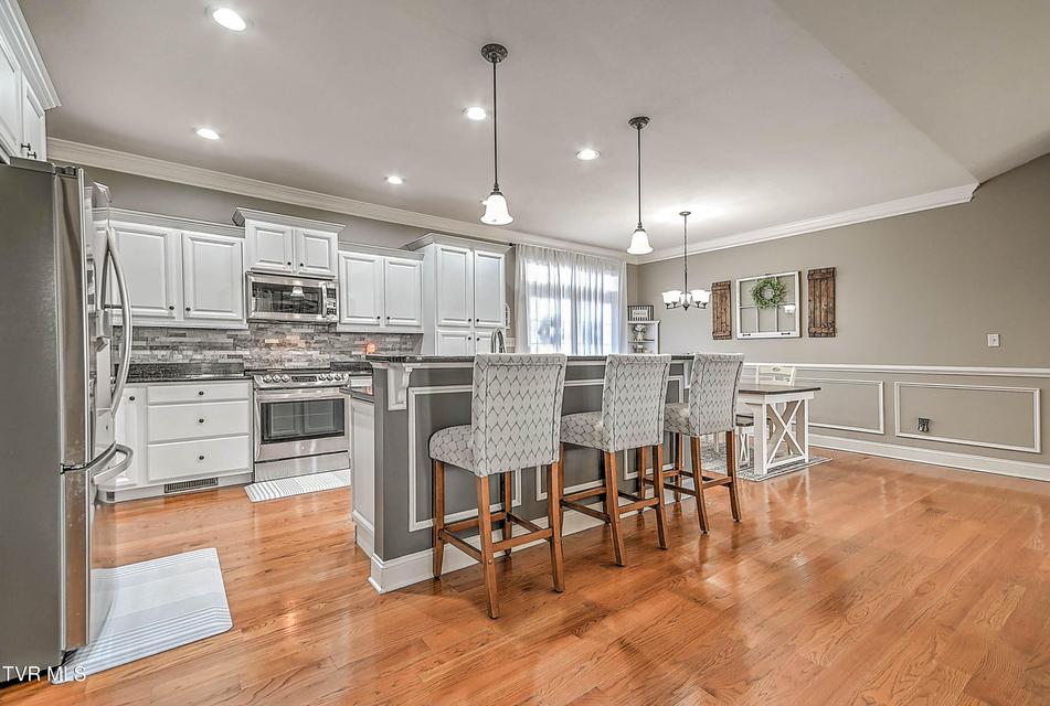 Photo #16: 19796 Spur Strap Road