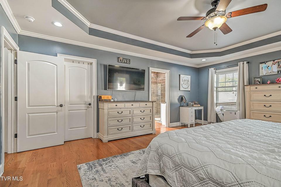 Photo #24: 19796 Spur Strap Road