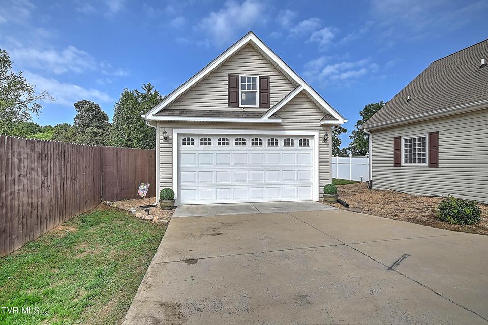 Photo #66: 19796 Spur Strap Road