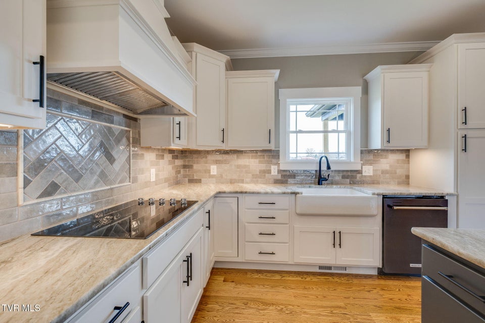 Photo #18: 1436 Cabot Cove