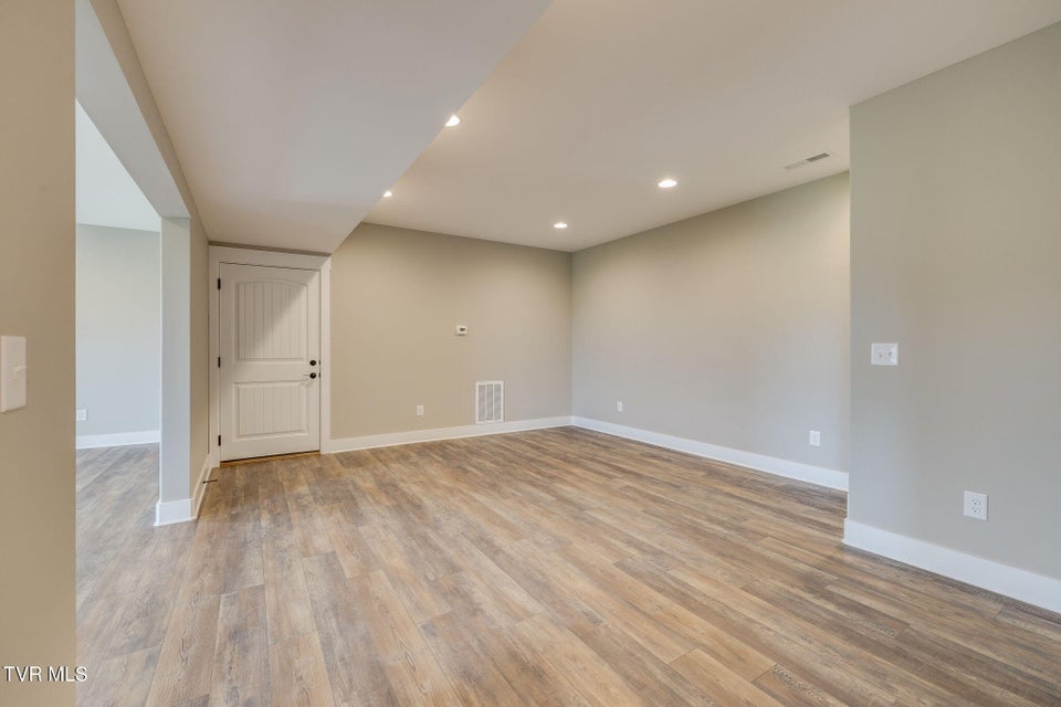 Photo #21: 1436 Cabot Cove