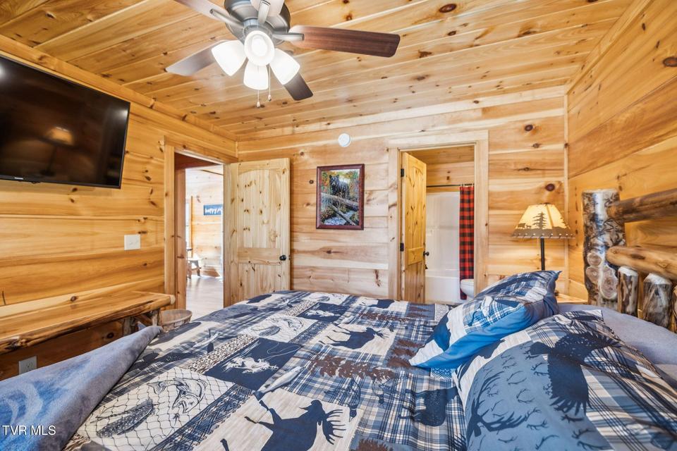 Photo #27: 3871 Holders Grove Road