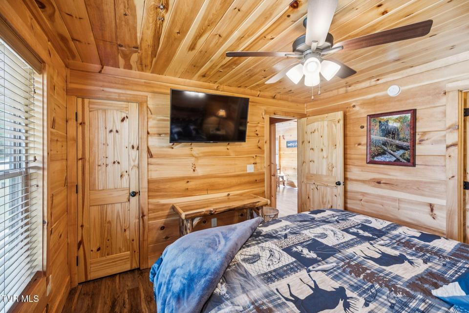 Photo #28: 3871 Holders Grove Road