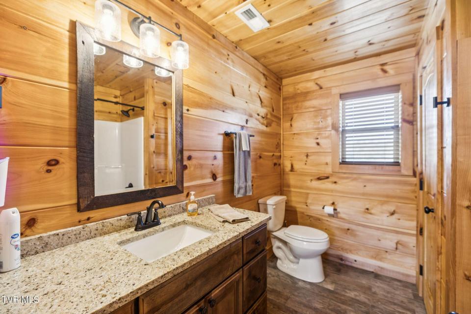 Photo #35: 3871 Holders Grove Road