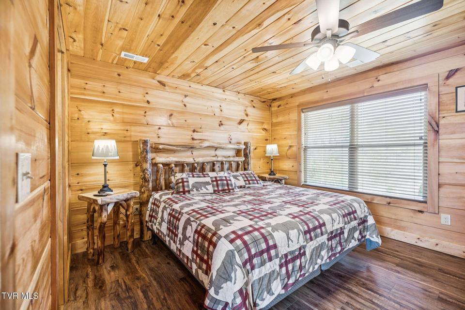 Photo #39: 3871 Holders Grove Road