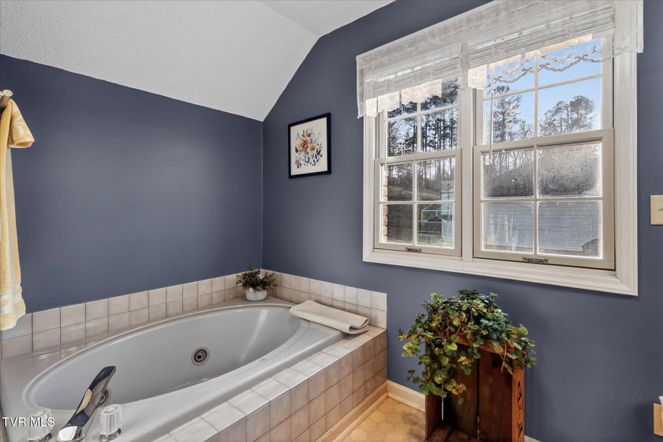 Photo #26: 425 Rosewood Lane