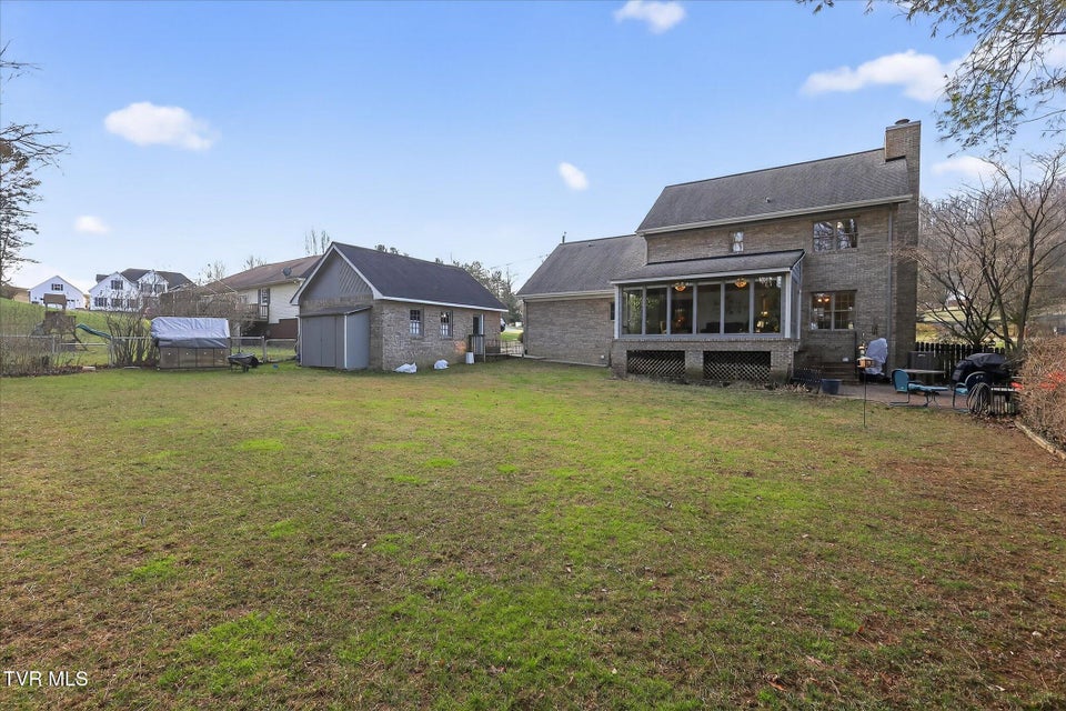 Photo #43: 425 Rosewood Lane